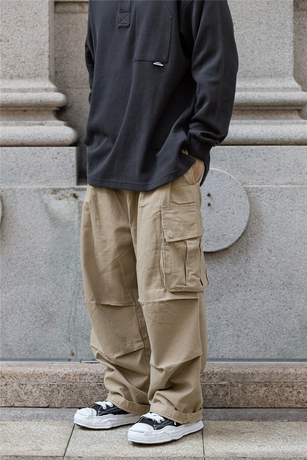 Loose Fit Cargo Pants