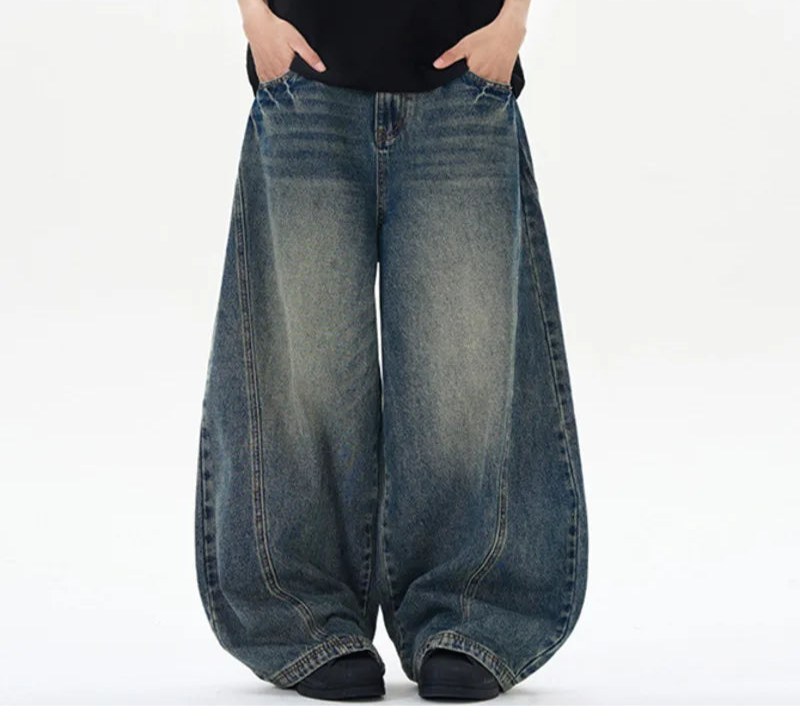 Extreme Curved Leg Jeans for men - Streets of Seoul