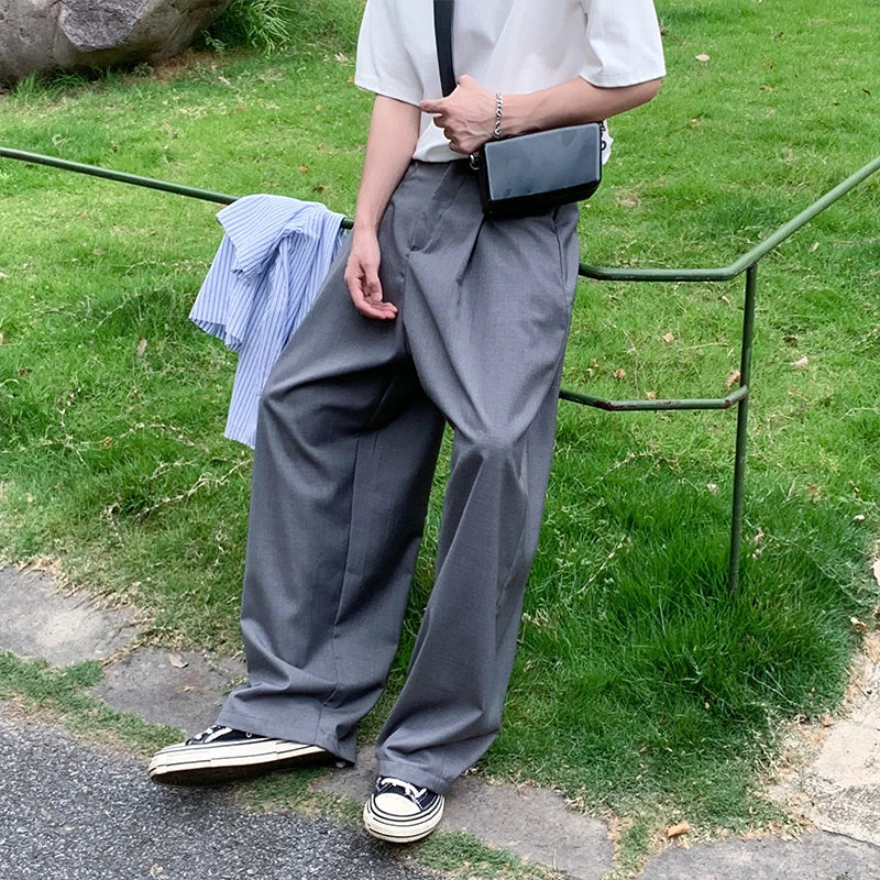 Pleat Front Relaxed Tapered Trousers