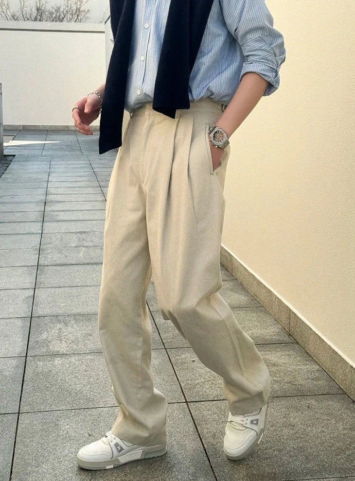Pleated Front 90's Fit Trousers