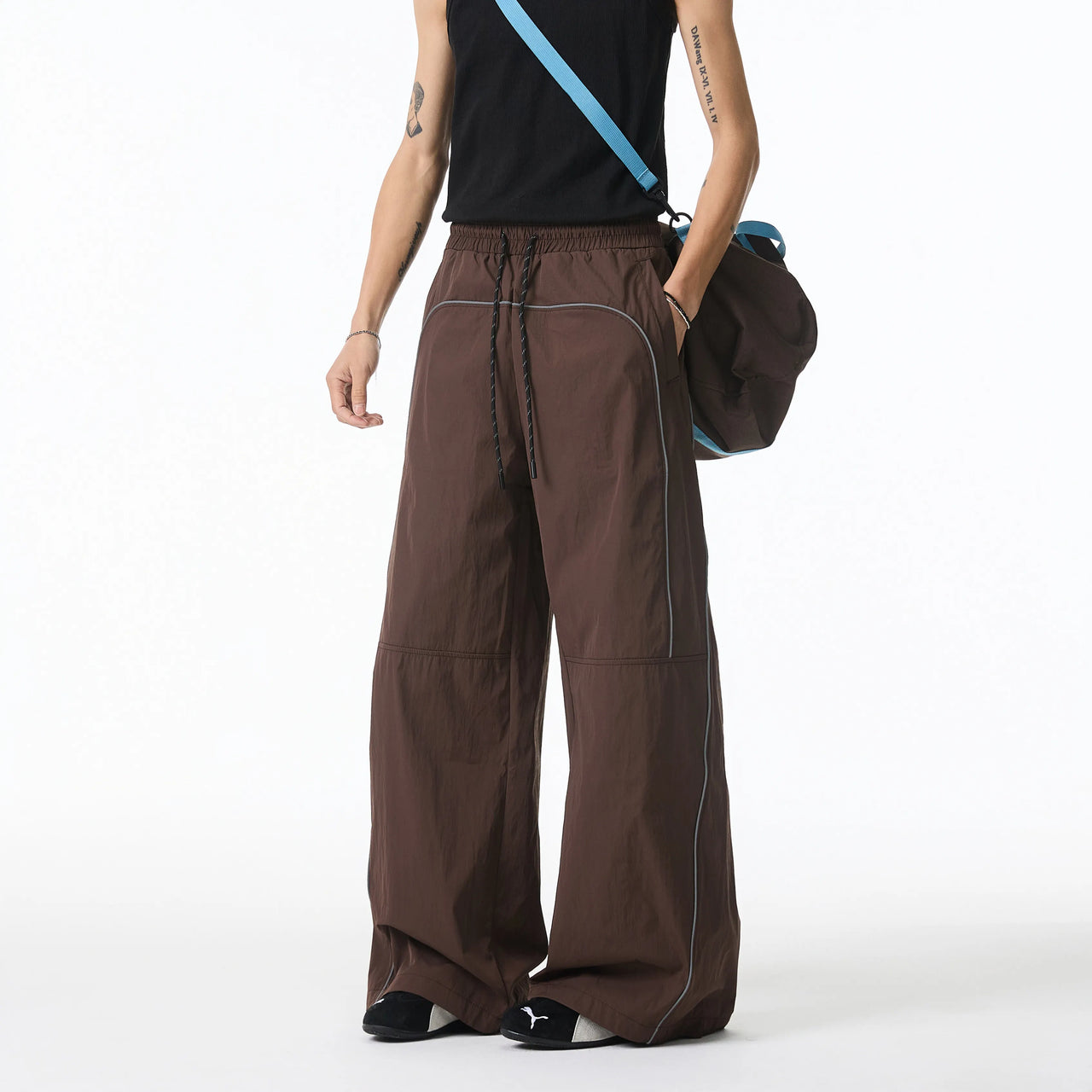 Volume Track Pants