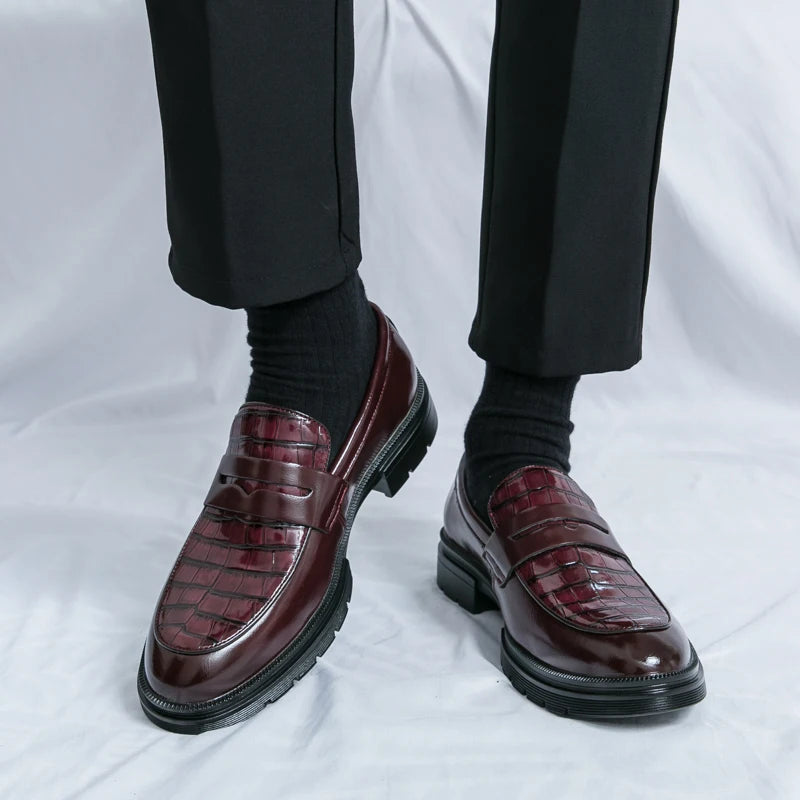 Sinwol Croc Patent Sleek Loafers