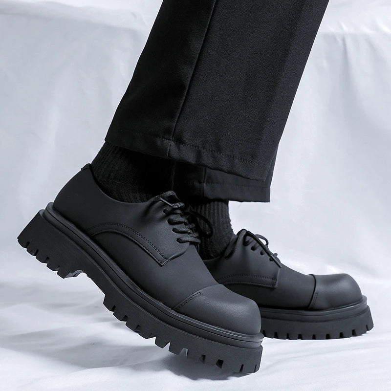 国内で当店のみ Hanqiaoriji - Suede Chunky Casual Derby Shoes Yangji Matt Black Toe Cap Chunky Derby Shoes | Streets of