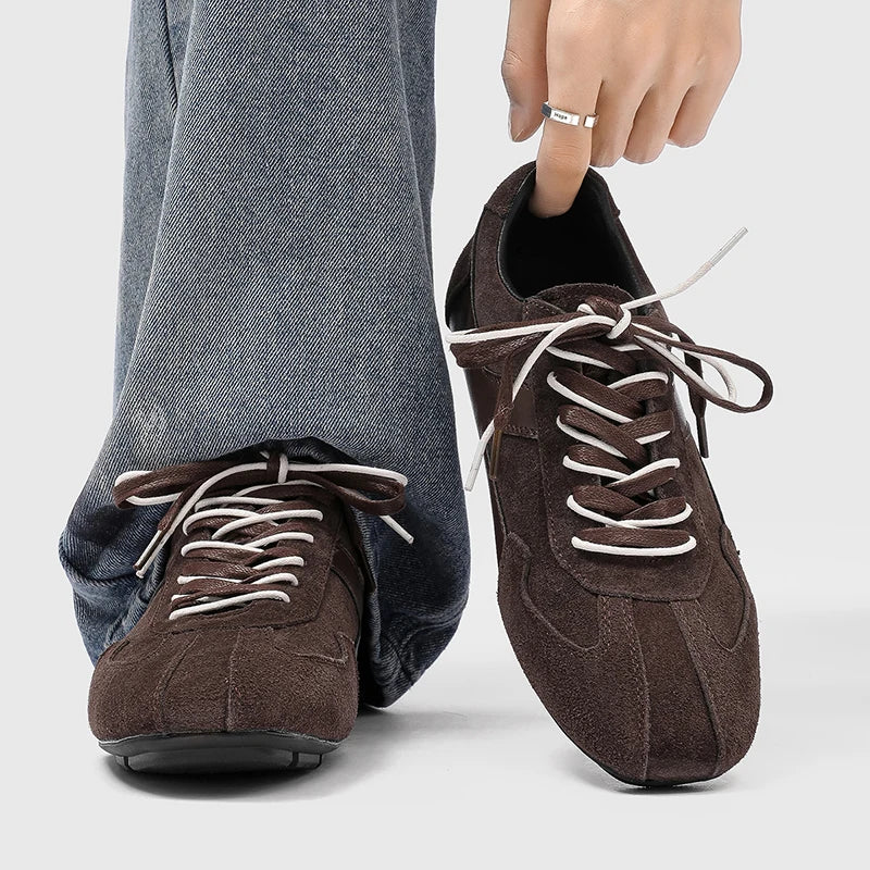 Mangwon Retro Slim Sneakers