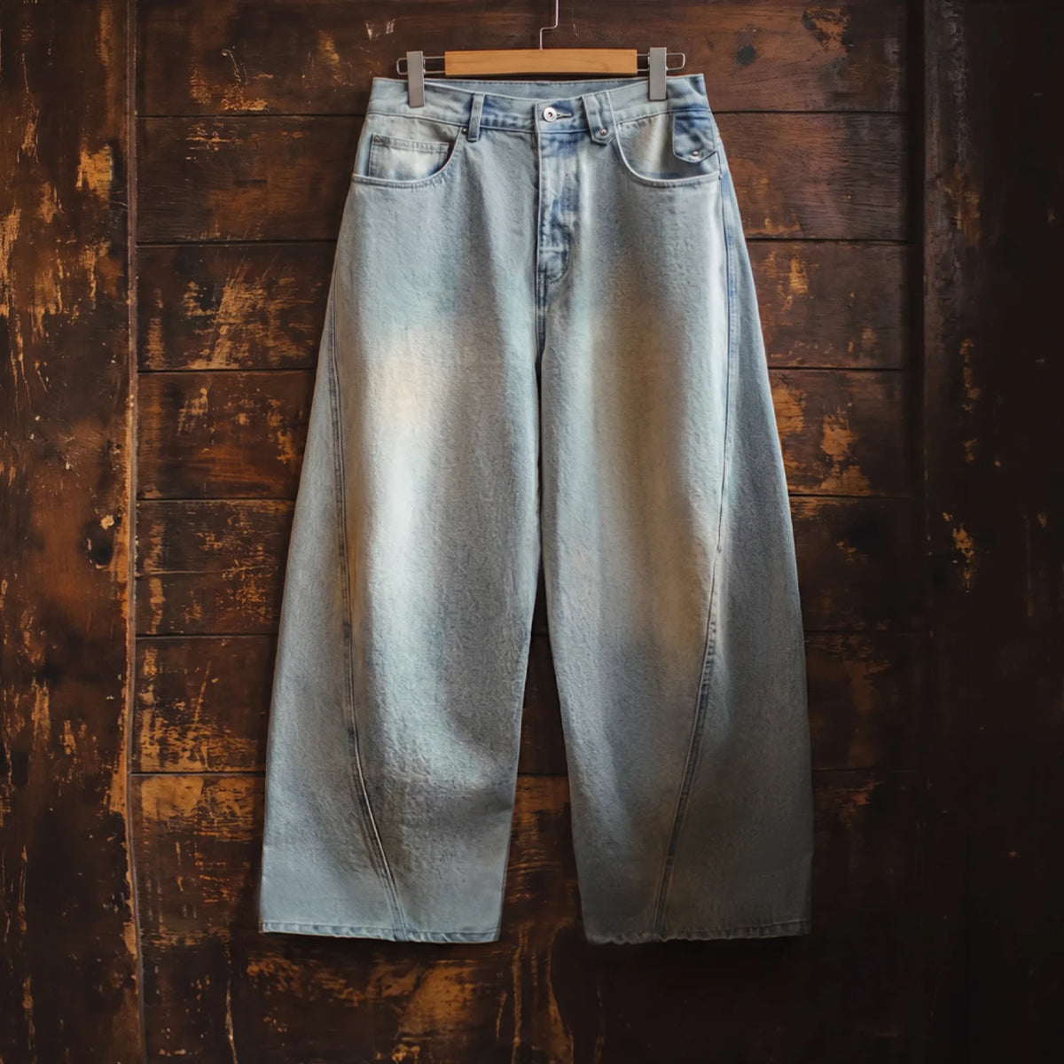 Vintage Wash Barrel Jeans