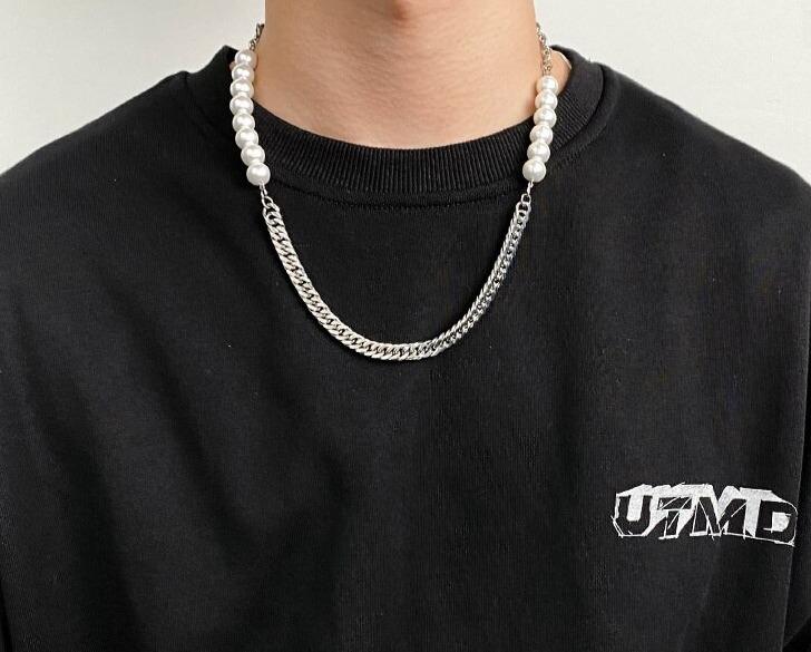 Half Faux Pearl Curb Chain Necklace thestreetsofseoul-korean-street-style-minimal-kstyle-streetwear-mens-fashion-clothing