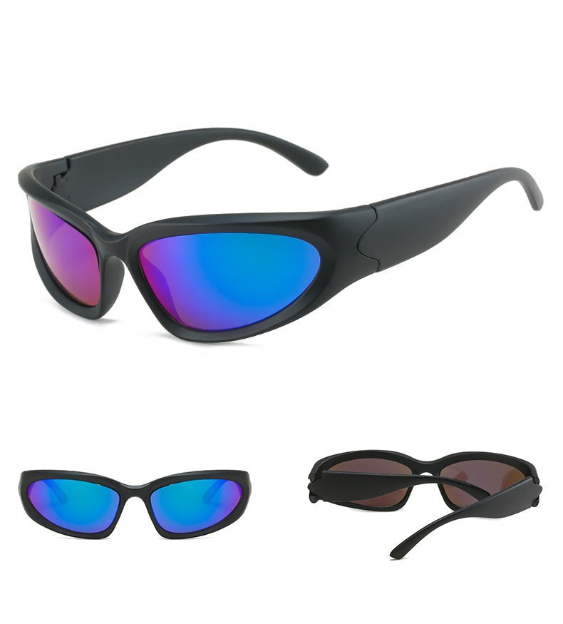 https://thestreetsofseoul.com/cdn/shop/products/Polarized-Wrap-Around-Y2K-Sunglasses-thestreetsofseoul-korean-street-style-minimal-streetwear-k-style-kstyle-mens-affordable-clothing-18.jpg?v=1658763262&width=1920